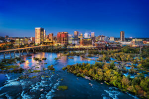 Richmond, Virginia skyline along the James River, one of the destinations served through Peter Pan Bus Lines’ expanded Virginia service.